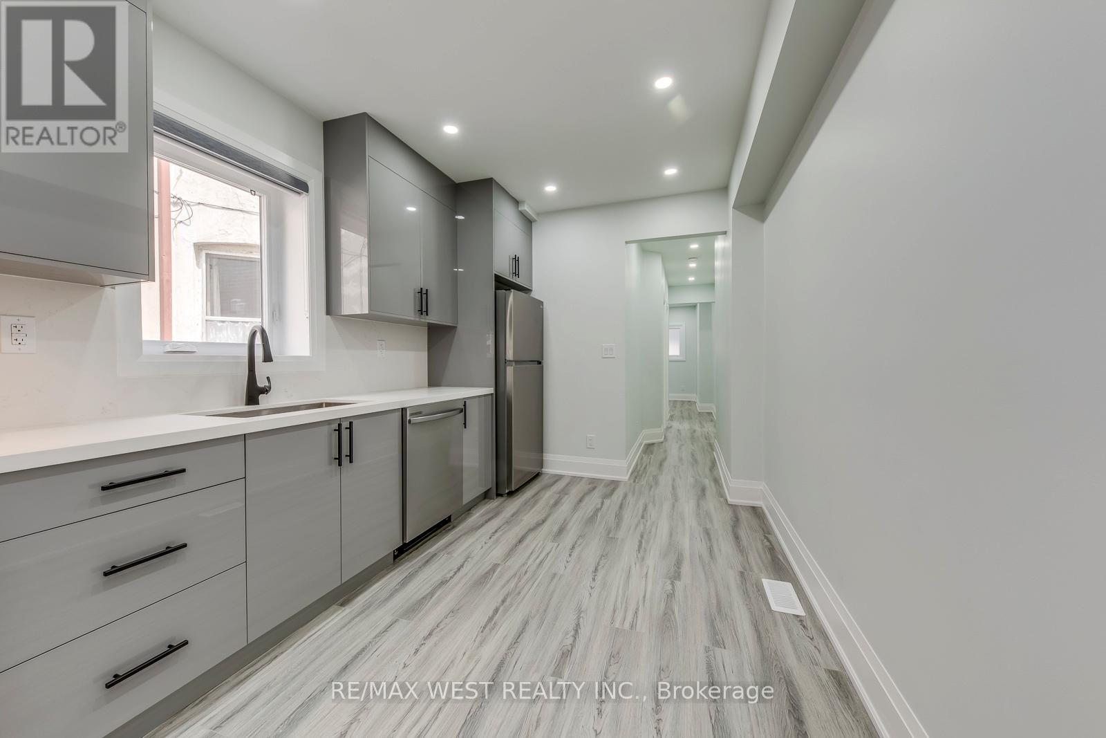 1 - 1190 Ossington Avenue, Toronto (Wychwood), Ontario  M6G 3W1 - Photo 10 - C12888178