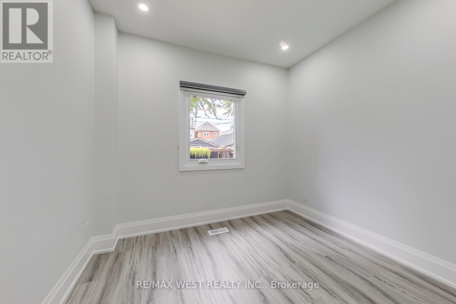1 - 1190 Ossington Avenue, Toronto (Wychwood), Ontario  M6G 3W1 - Photo 15 - C12888178