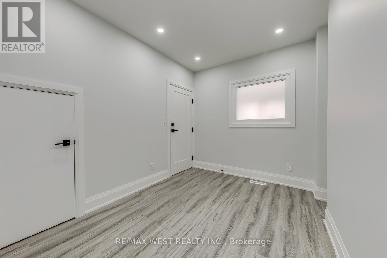 1 - 1190 Ossington Avenue, Toronto (Wychwood), Ontario  M6G 3W1 - Photo 6 - C12888178
