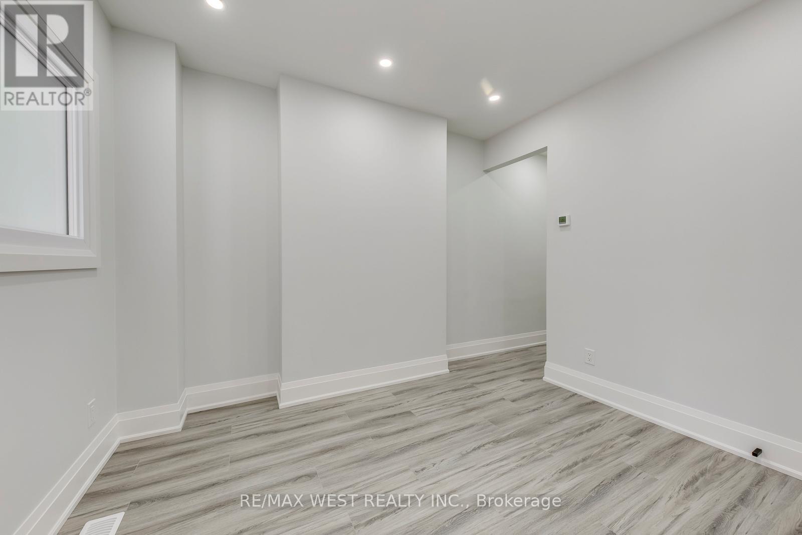 1 - 1190 Ossington Avenue, Toronto (Wychwood), Ontario  M6G 3W1 - Photo 9 - C12888178