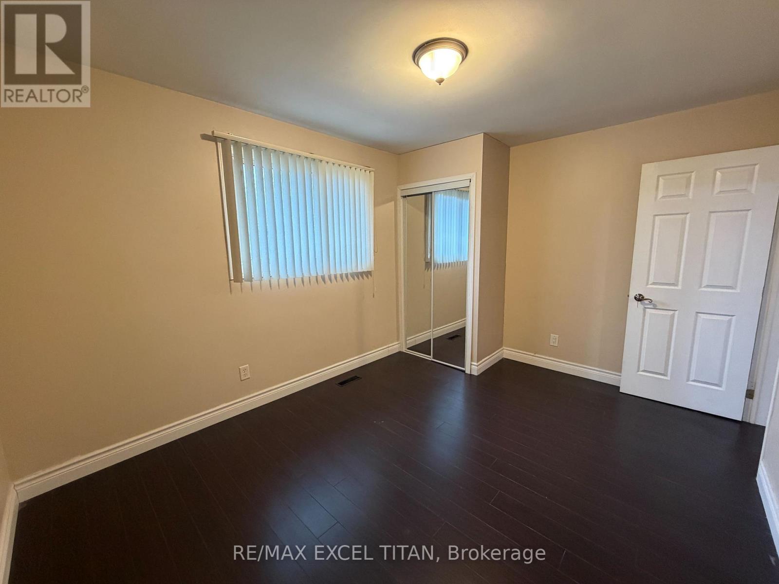 Upper - 251 Shawnee Circle, Toronto, Ontario  M2H 2Y3 - Photo 12 - C12888180