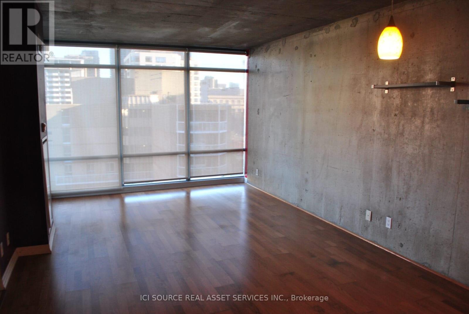 902 - 22 WELLESLEY STREET E, Toronto, Ontario