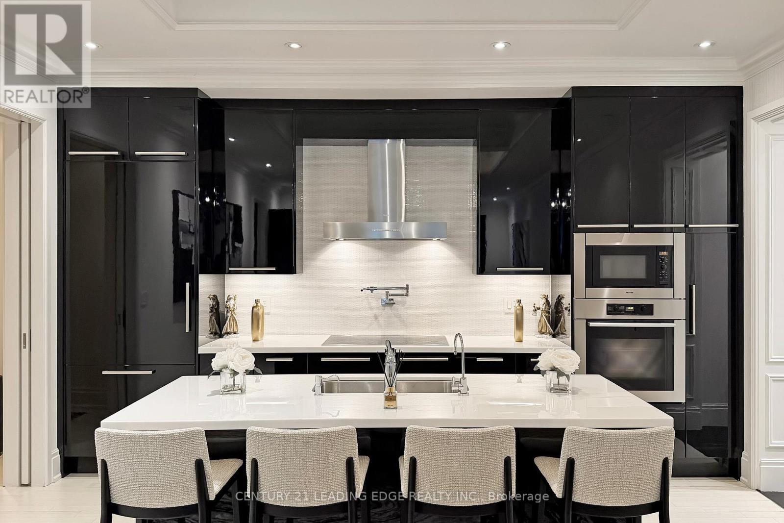 4202 - 311 Bay Street, Toronto (Bay Street Corridor), Ontario  M5H 4G5 - Photo 15 - C12888214