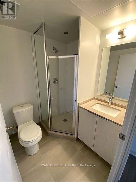 3702 - 11 Wellesley Street W, Toronto (Bay Street Corridor), Ontario  M4Y 1E8 - Photo 8 - C12888302