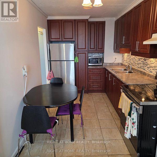 2504 - 715 Don Mills Road, Toronto (Flemingdon Park), Ontario  M3C 1S5 - Photo 10 - C12888324