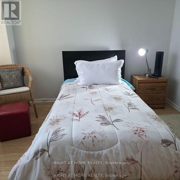 2504 - 715 Don Mills Road, Toronto (Flemingdon Park), Ontario  M3C 1S5 - Photo 17 - C12888324