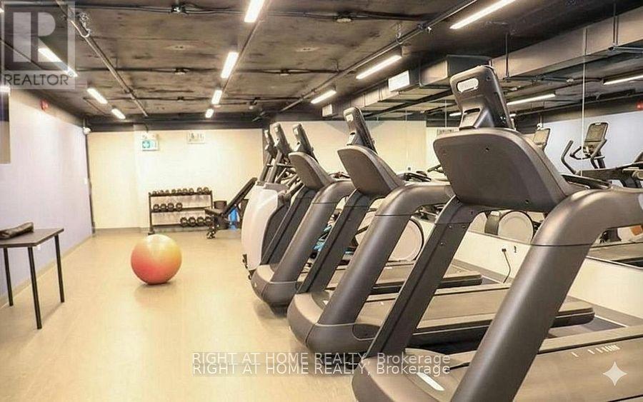 2504 - 715 Don Mills Road, Toronto (Flemingdon Park), Ontario  M3C 1S5 - Photo 24 - C12888324