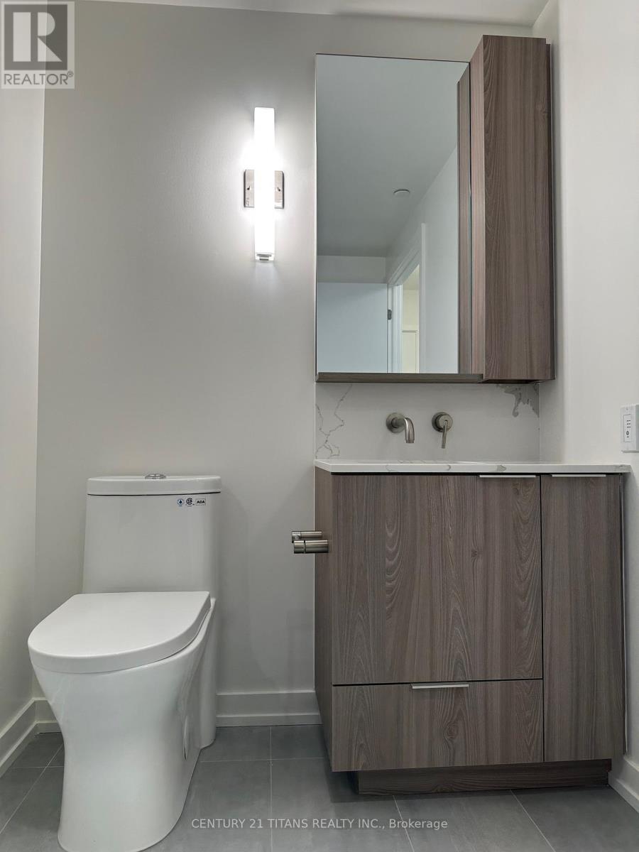 1001 - 120 Broadway Avenue, Toronto (Mount Pleasant West), Ontario  M4P 0E9 - Photo 12 - C12888404