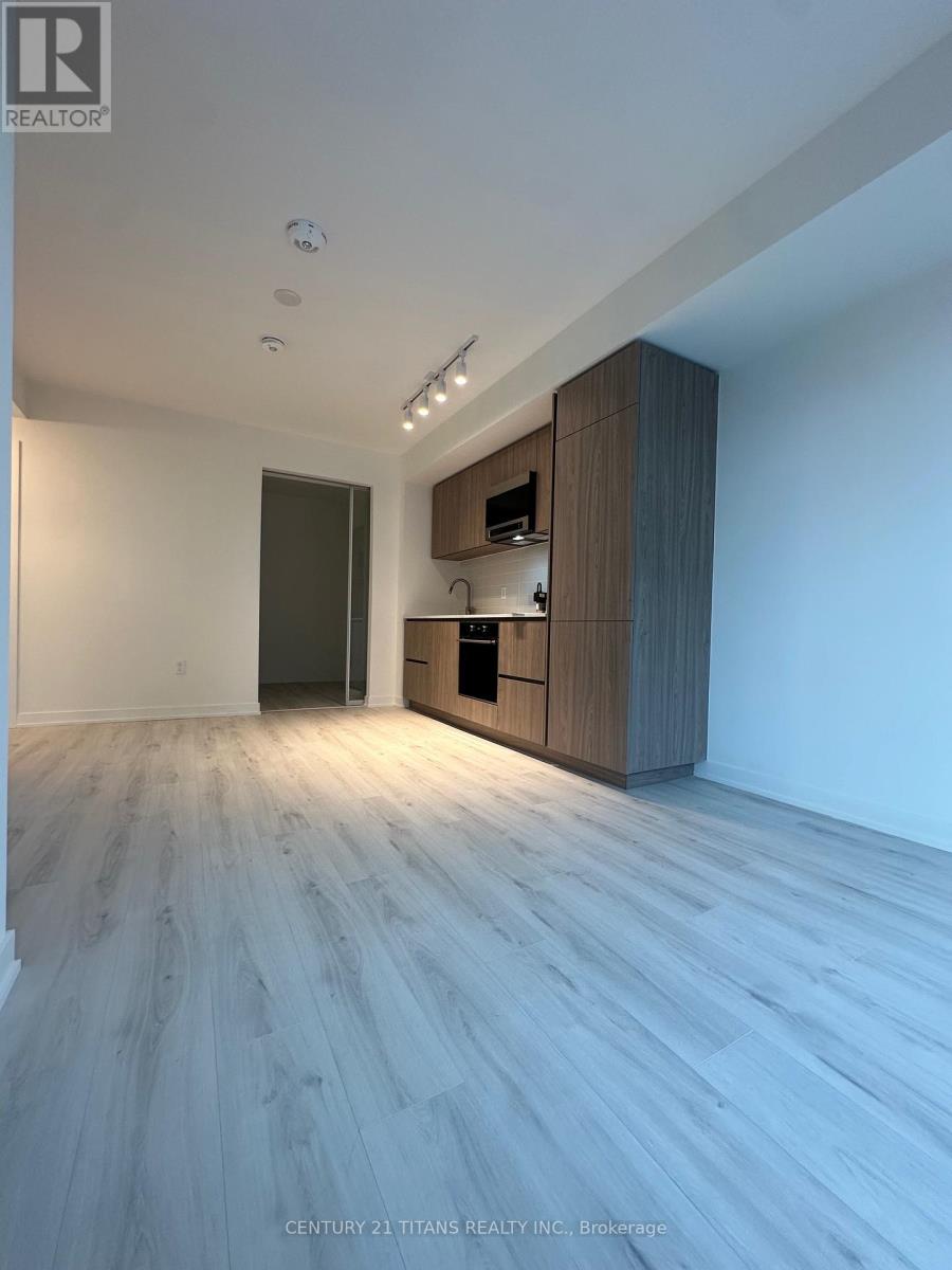 1001 - 120 Broadway Avenue, Toronto (Mount Pleasant West), Ontario  M4P 0E9 - Photo 17 - C12888404