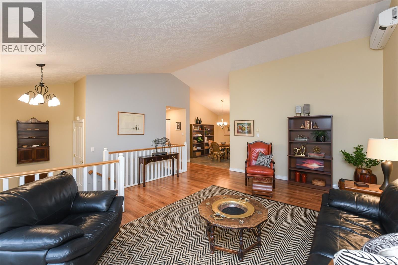 2445 Valley View Dr, Courtenay, British Columbia  V9N 8S5 - Photo 11 - 1028892