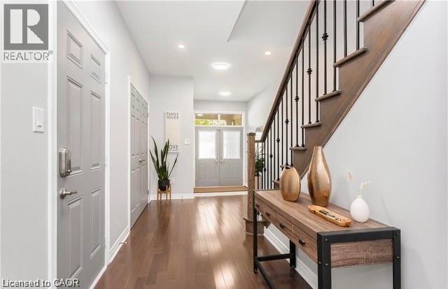 3038 Hibiscus Gardens, Oakville, Ontario  L6M 0Z1 - Photo 3 - 40812535