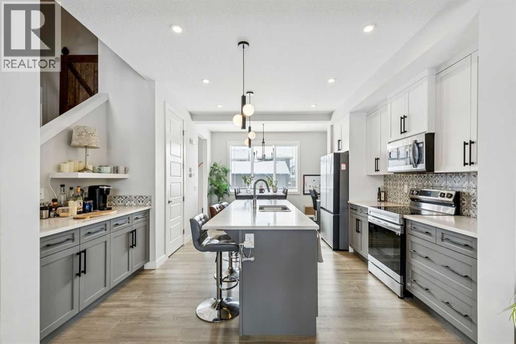 253 Waterford Boulevard, Chestermere, Alberta  T1X 2P8 - Photo 11 - A2291987