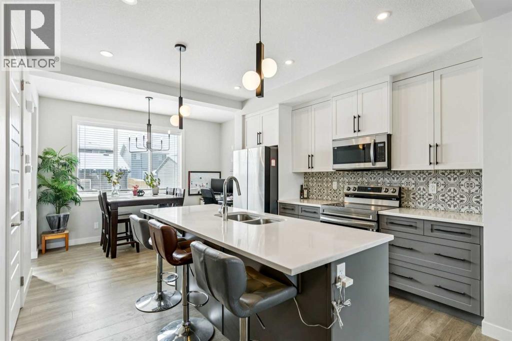 253 Waterford Boulevard, Chestermere, Alberta  T1X 2P8 - Photo 10 - A2291987