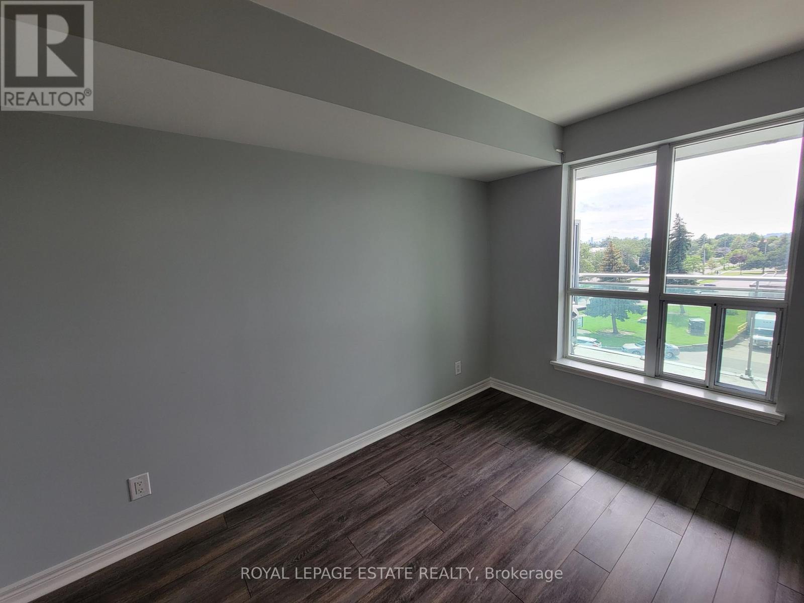 415 - 60 Fairfax Crescent, Toronto (Clairlea-Birchmount), Ontario  M1L 0E1 - Photo 10 - E12888326