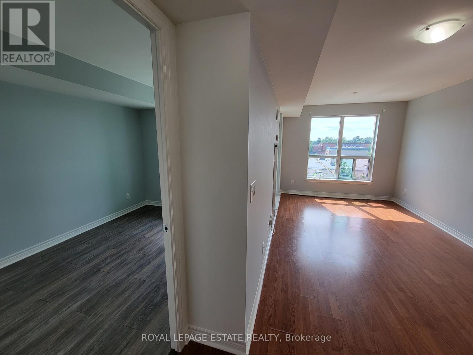 415 - 60 Fairfax Crescent, Toronto (Clairlea-Birchmount), Ontario  M1L 0E1 - Photo 9 - E12888326