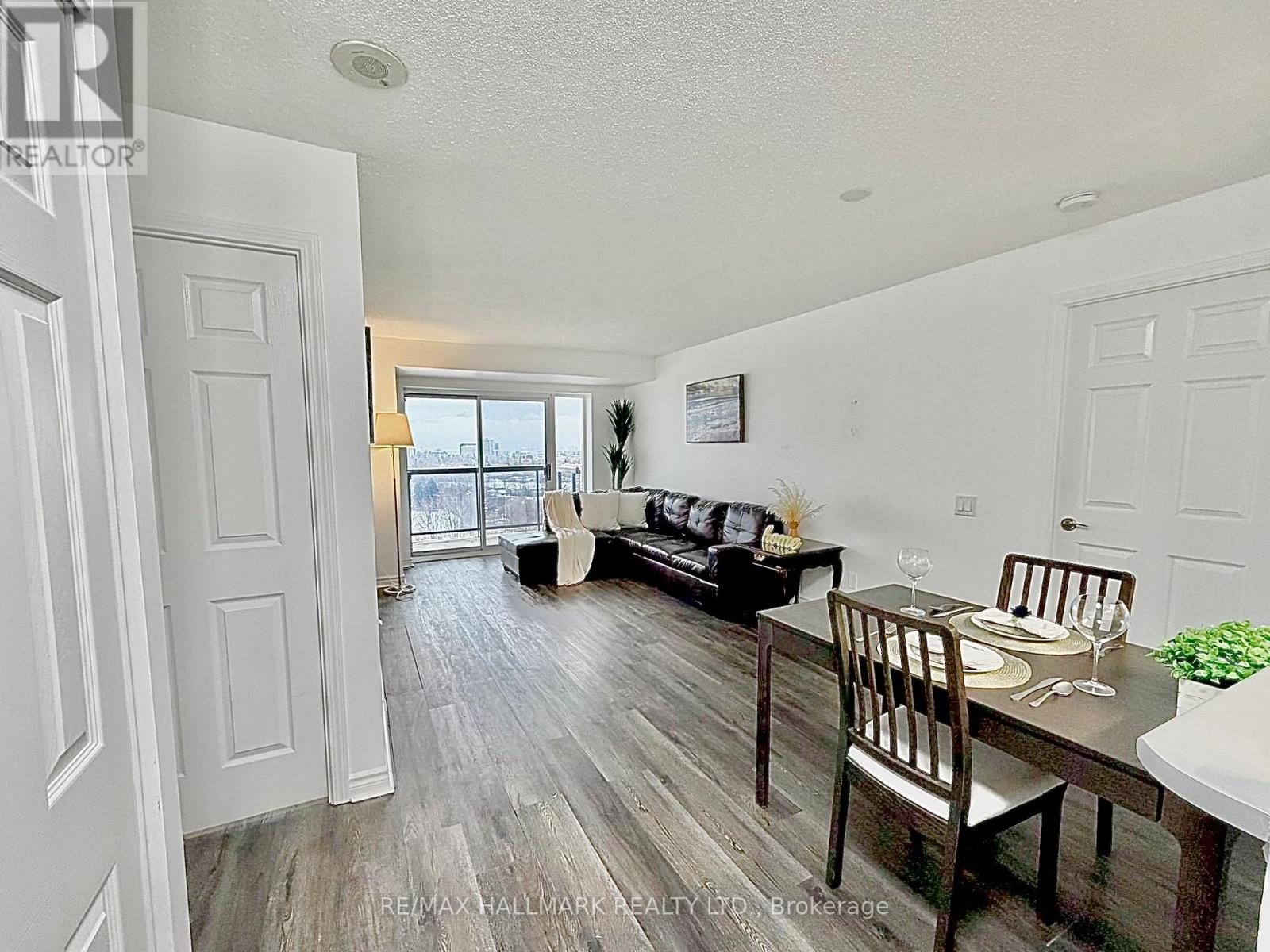 920 - 8 Mondeo Drive, Toronto (Dorset Park), Ontario  M1P 5C7 - Photo 12 - E12888352