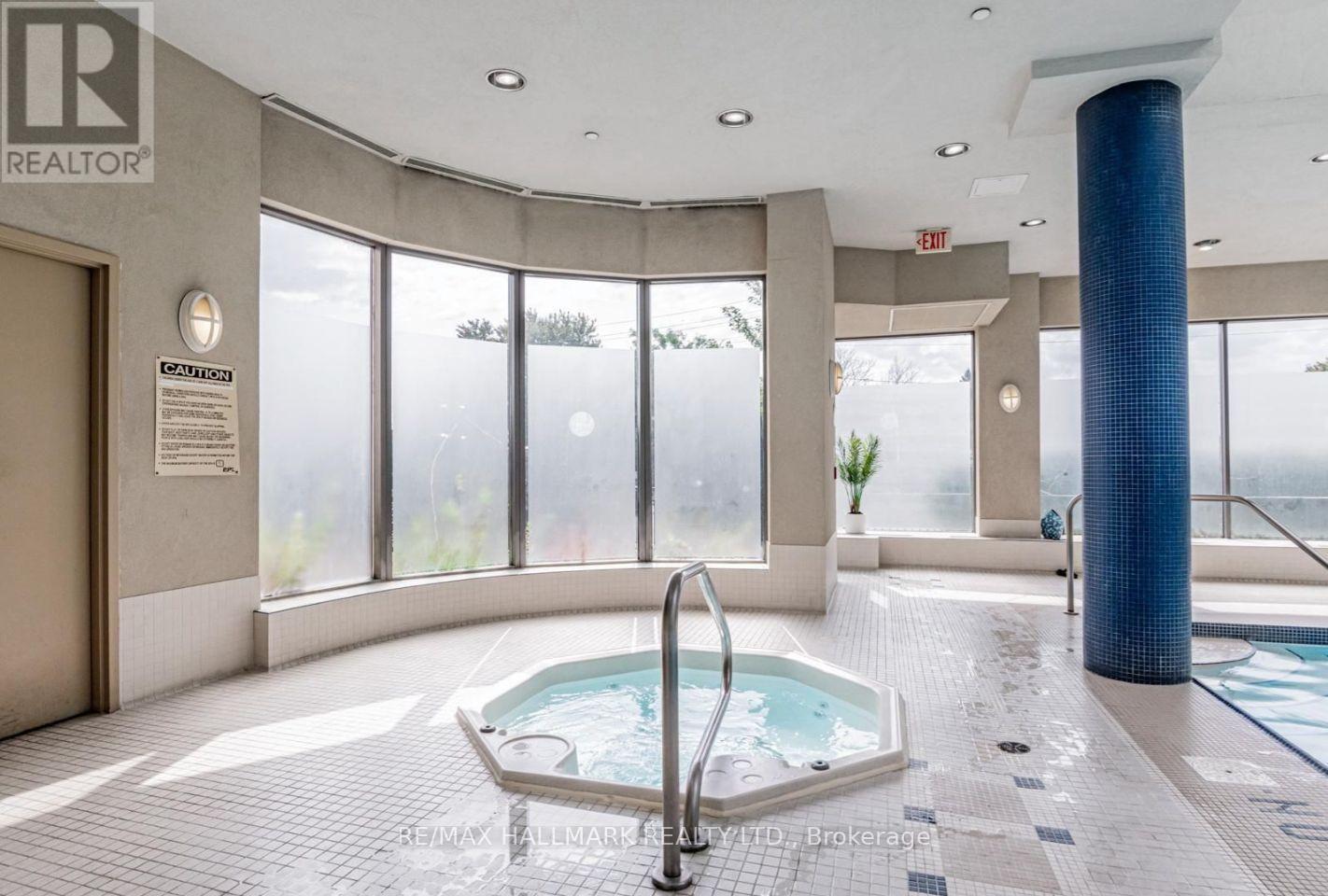 920 - 8 Mondeo Drive, Toronto (Dorset Park), Ontario  M1P 5C7 - Photo 33 - E12888352