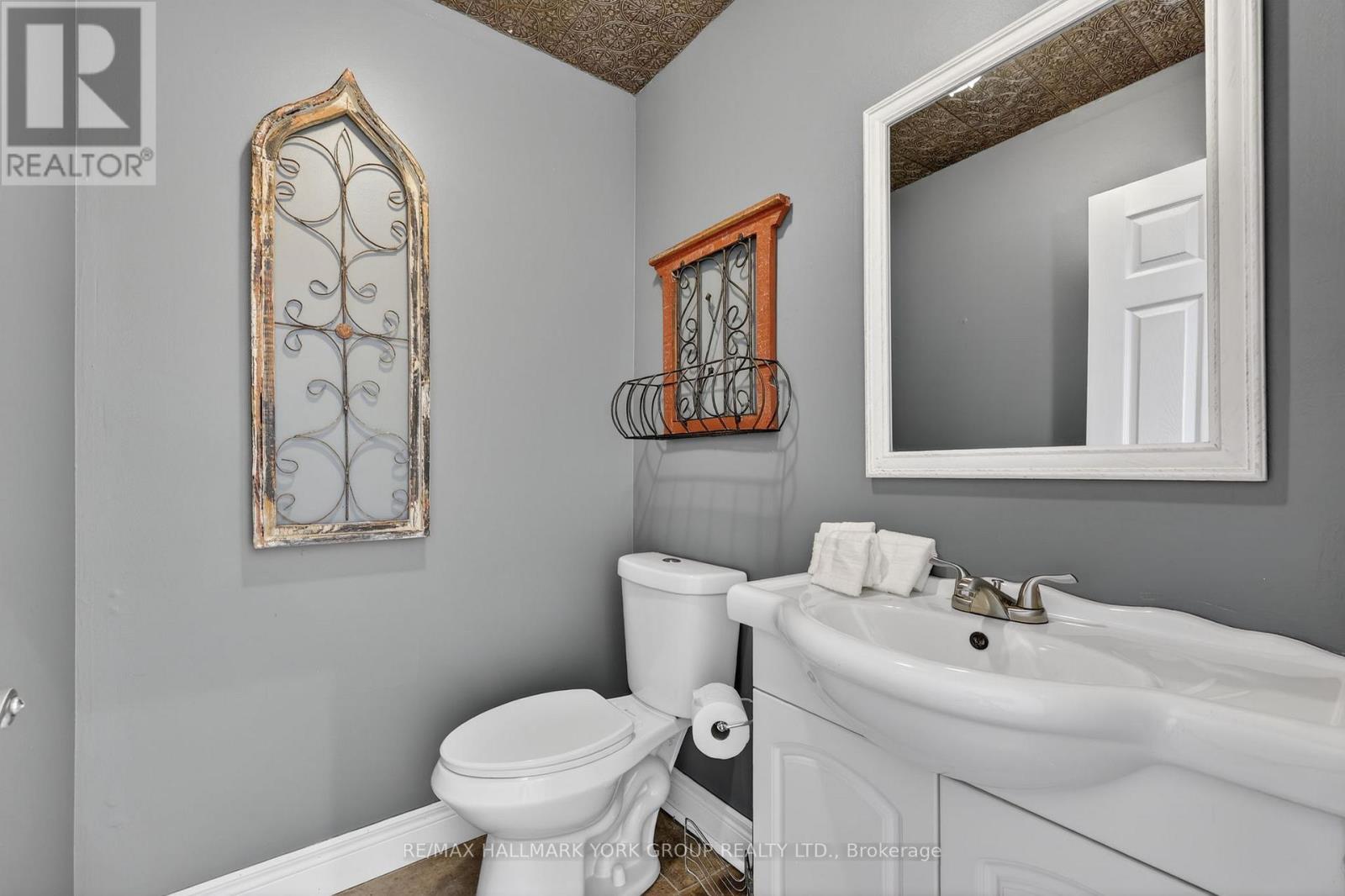 1896 Ashwood Avenue, Innisfil (Alcona), Ontario  L9S 1W1 - Photo 17 - N12888182