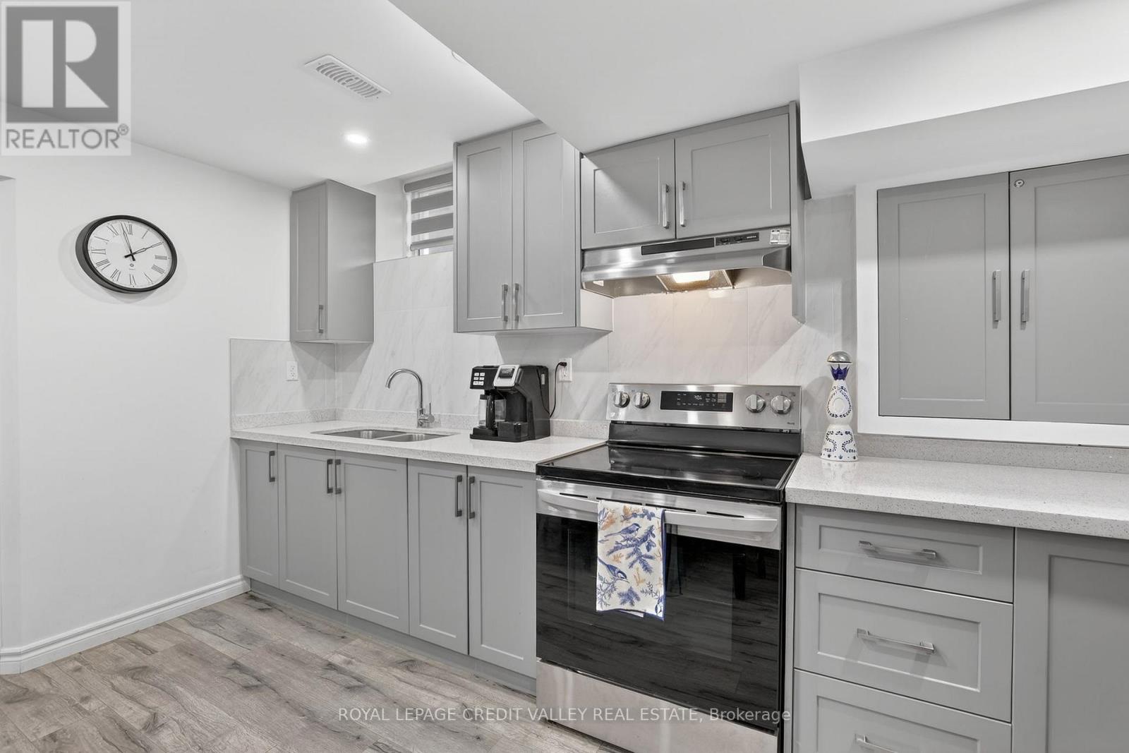 29 Memorial Court, Bradford West Gwillimbury (Bradford), Ontario  L3Z 4H5 - Photo 32 - N12888188