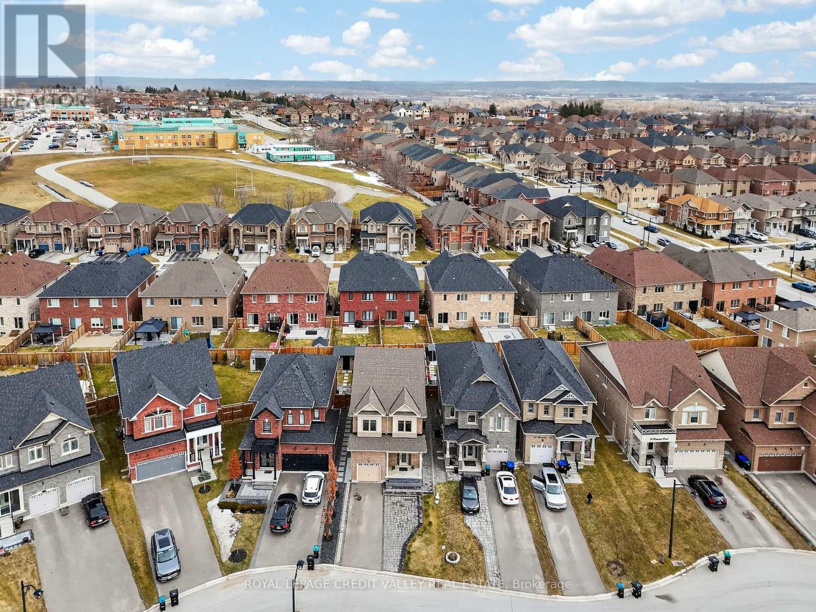 29 Memorial Court, Bradford West Gwillimbury (Bradford), Ontario  L3Z 4H5 - Photo 47 - N12888188