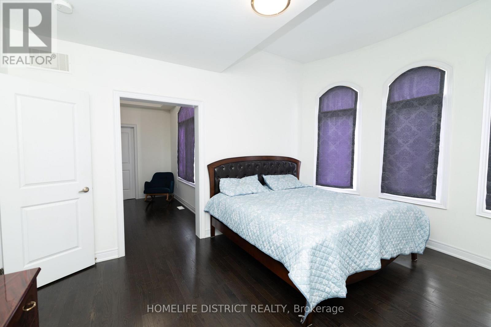 210 Cannes Avenue, Vaughan (Vellore Village), Ontario  L4H 3X2 - Photo 24 - N12888244