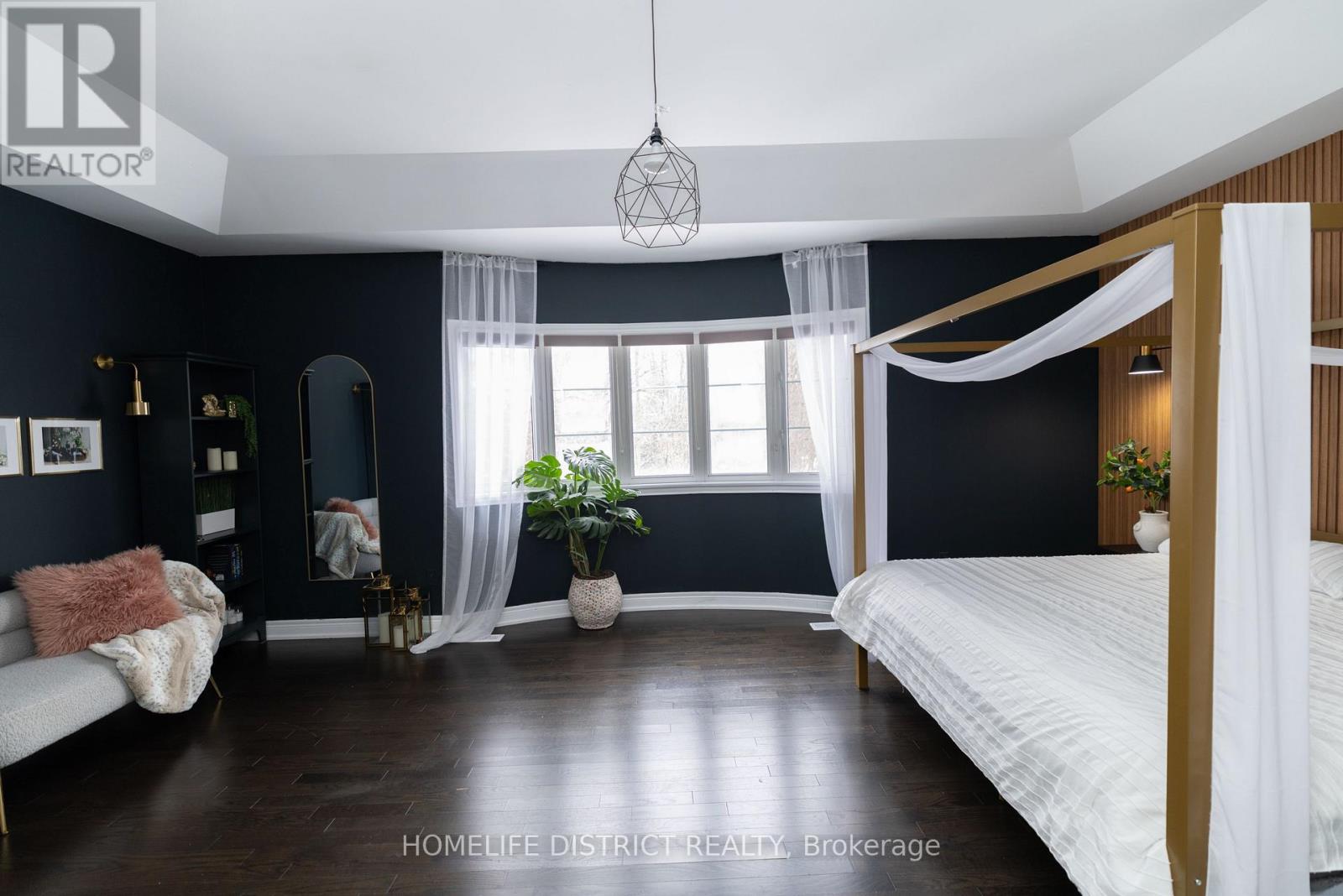 210 Cannes Avenue, Vaughan (Vellore Village), Ontario  L4H 3X2 - Photo 32 - N12888244