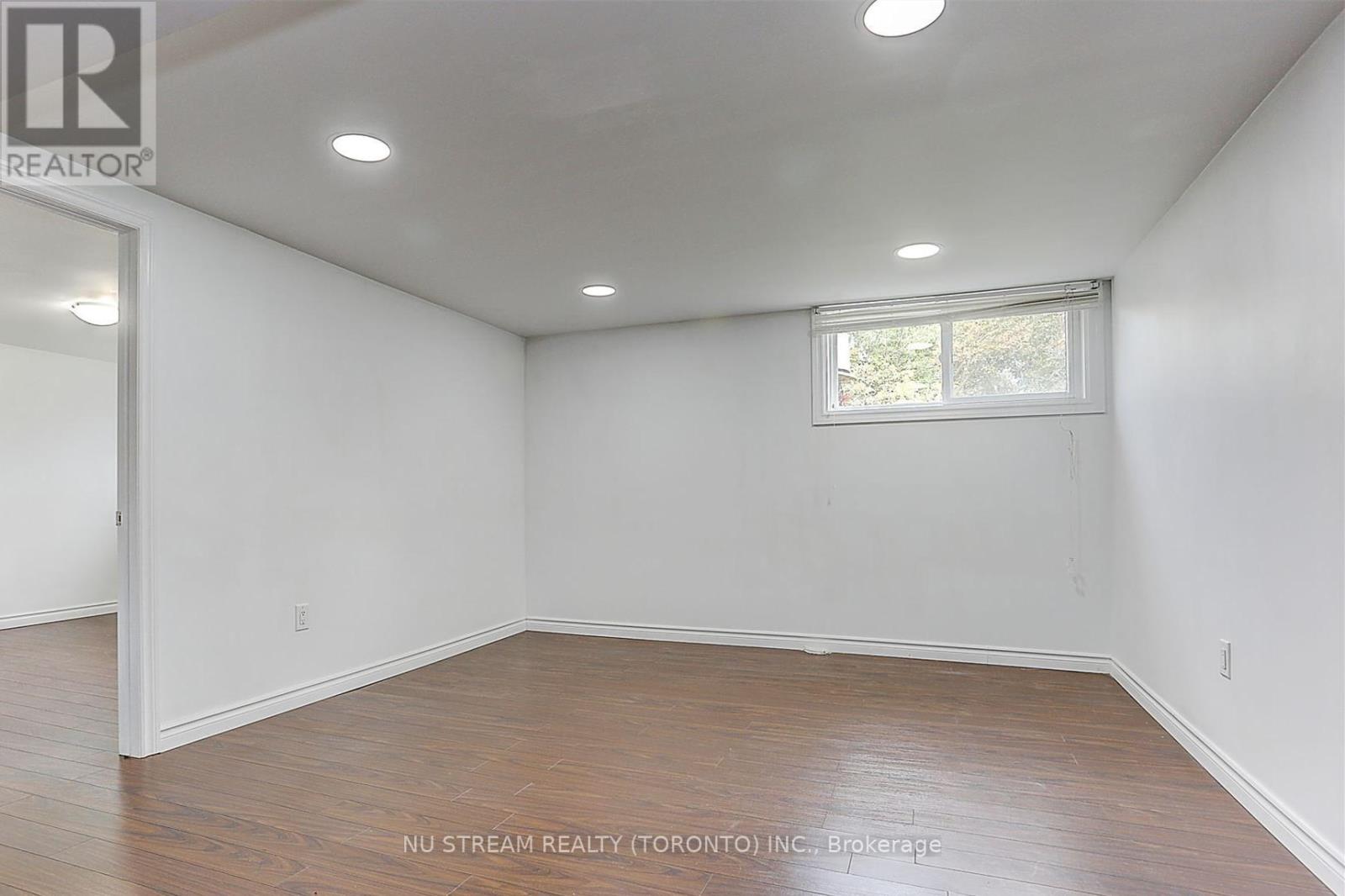 Bsmt - 432 Crosby Avenue, Richmond Hill (Crosby), Ontario  L4C 2S1 - Photo 8 - N12888268