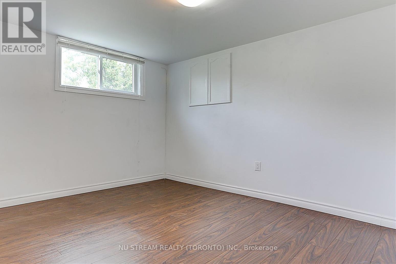 Bsmt - 432 Crosby Avenue, Richmond Hill (Crosby), Ontario  L4C 2S1 - Photo 9 - N12888268