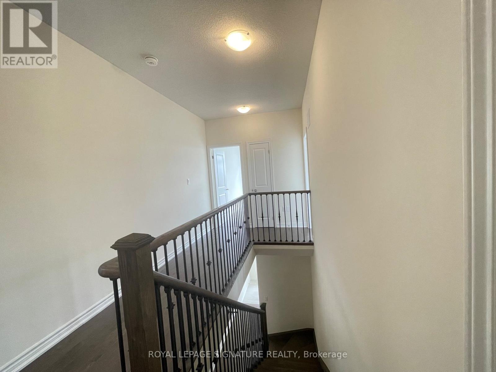 50 Hartington Street, Vaughan (Kleinburg), Ontario  L4H 5J7 - Photo 10 - N12888276