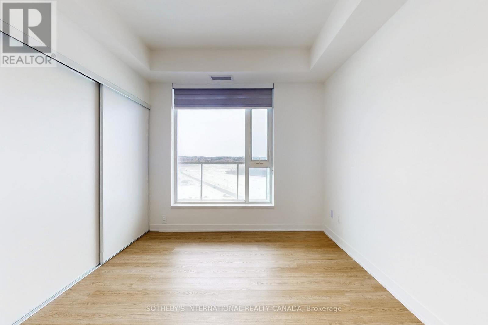 1027 - 2 David Eyer Road, Richmond Hill, Ontario  L4S 0N6 - Photo 12 - N12888292