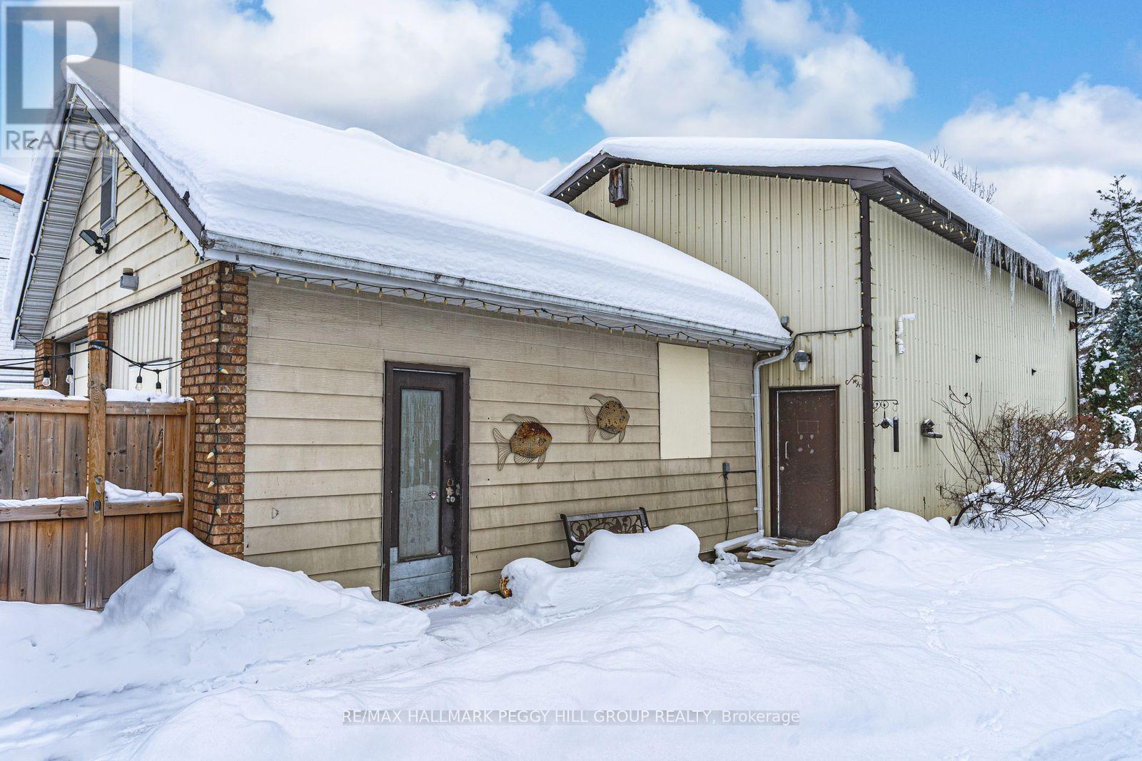 187 Mill Street, Essa (Angus), Ontario  L3W 0G3 - Photo 3 - N12888364