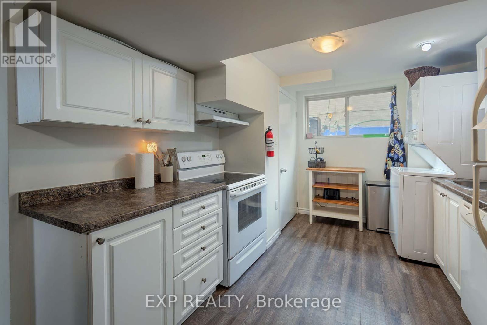 76 Bernick Drive, Barrie (Grove East), Ontario  L4M 2V6 - Photo 24 - S12888170