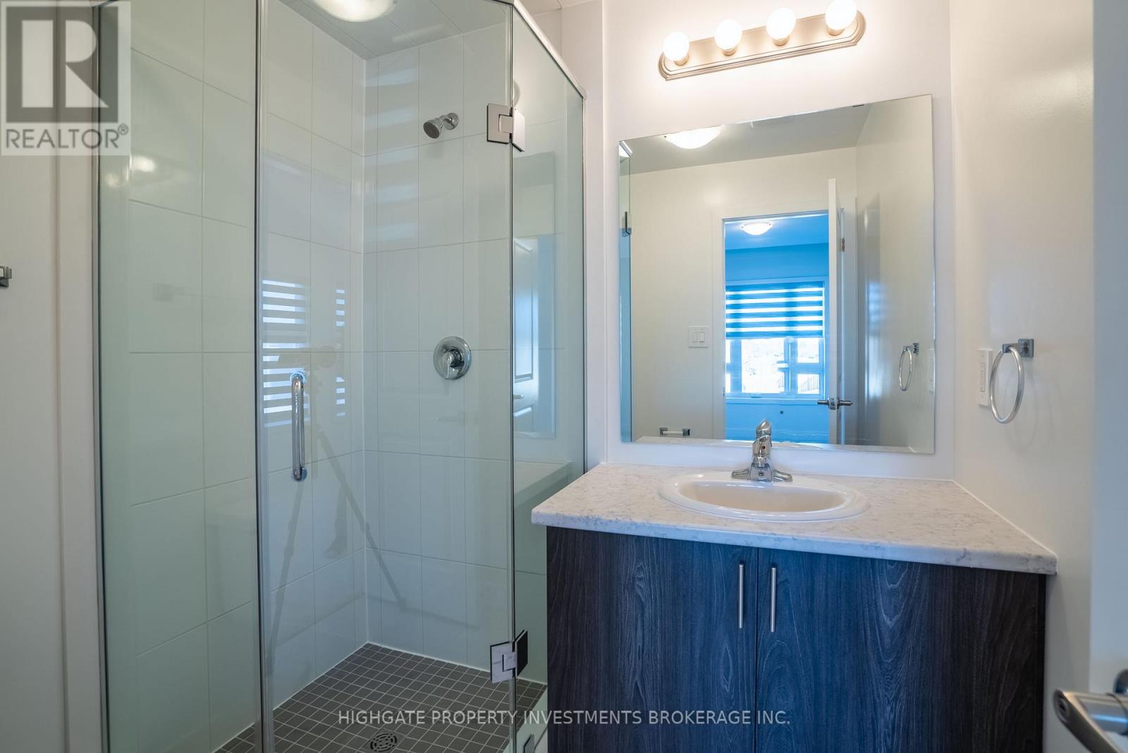 20 Westwood Avenue, Barrie (Painswick South), Ontario  L9J 0M6 - Photo 9 - S12888202