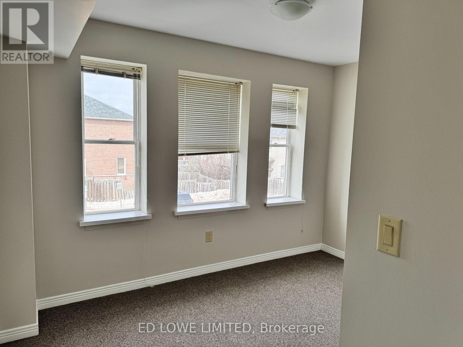 E-202 - 59 Arch Brown Court, Barrie (East Bayfield), Ontario  L4M 0C6 - Photo 9 - S12888356