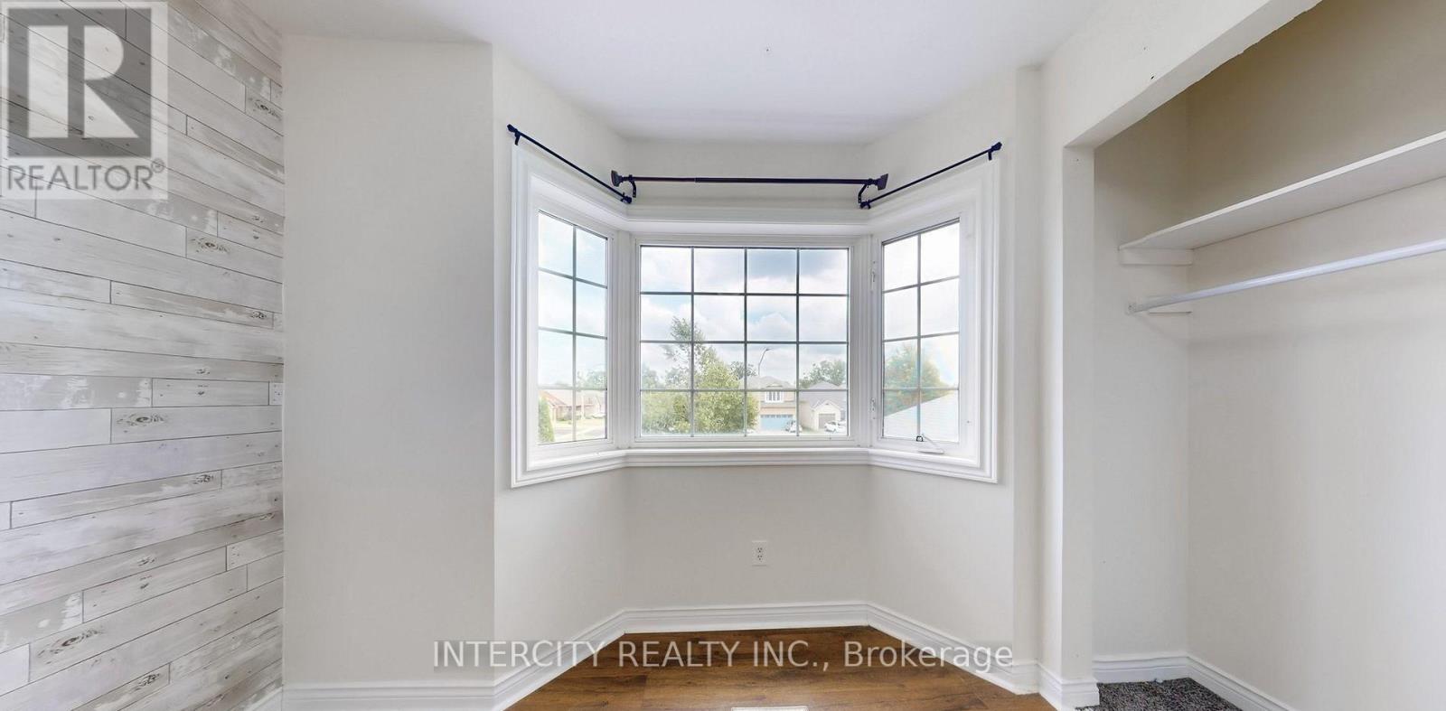 138 Tunbridge Road, Barrie (Georgian Drive), Ontario  L4M 6T1 - Photo 22 - S12888370