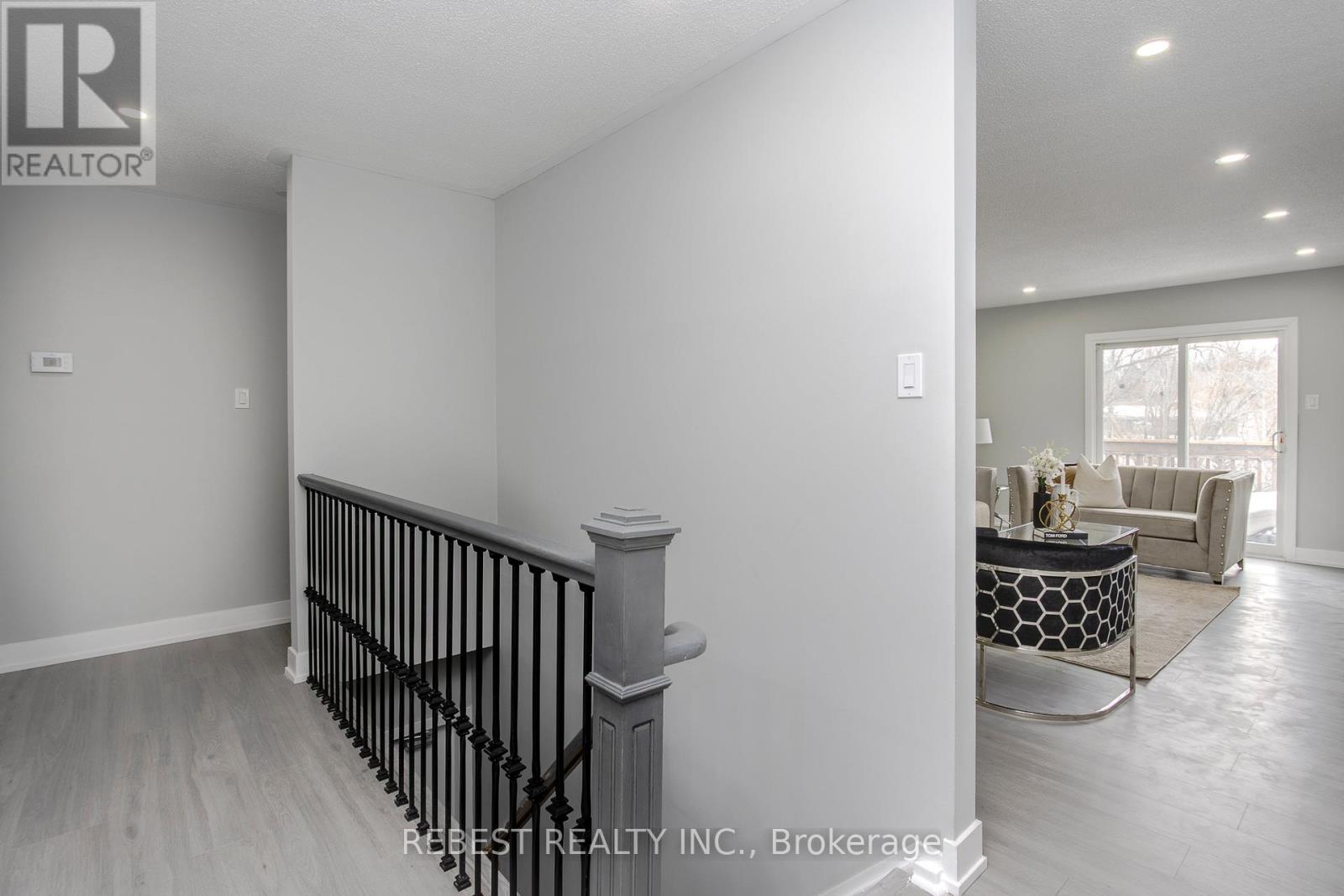 92 Lillian Crescent, Barrie (Sunnidale), Ontario  L4N 5H7 - Photo 27 - S12888390