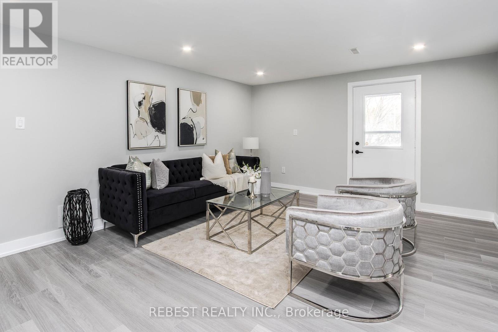 92 Lillian Crescent, Barrie (Sunnidale), Ontario  L4N 5H7 - Photo 31 - S12888390