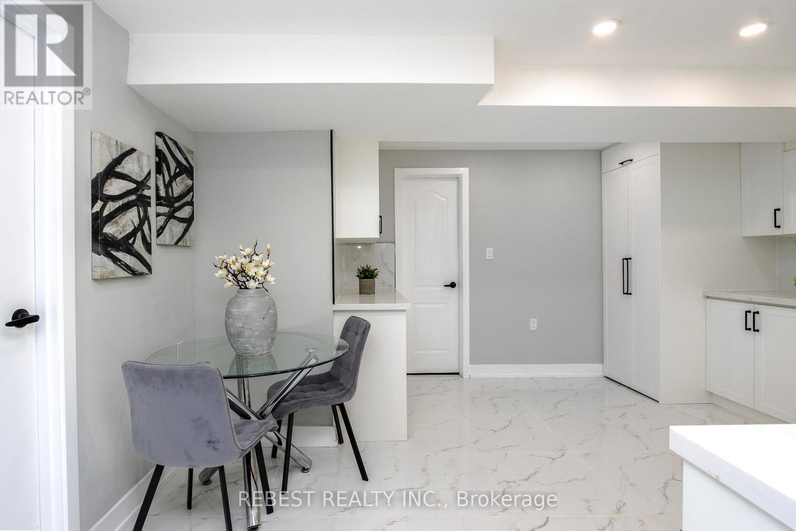 92 Lillian Crescent, Barrie (Sunnidale), Ontario  L4N 5H7 - Photo 34 - S12888390