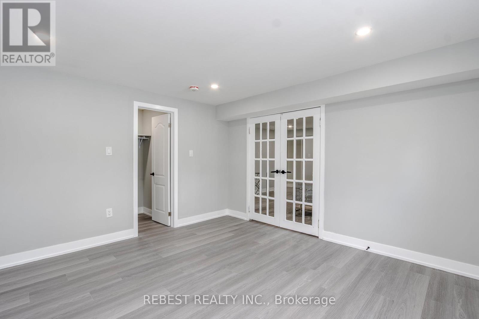 92 Lillian Crescent, Barrie (Sunnidale), Ontario  L4N 5H7 - Photo 42 - S12888390