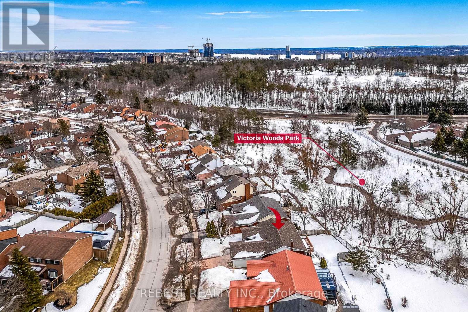 92 Lillian Crescent, Barrie (Sunnidale), Ontario  L4N 5H7 - Photo 49 - S12888390