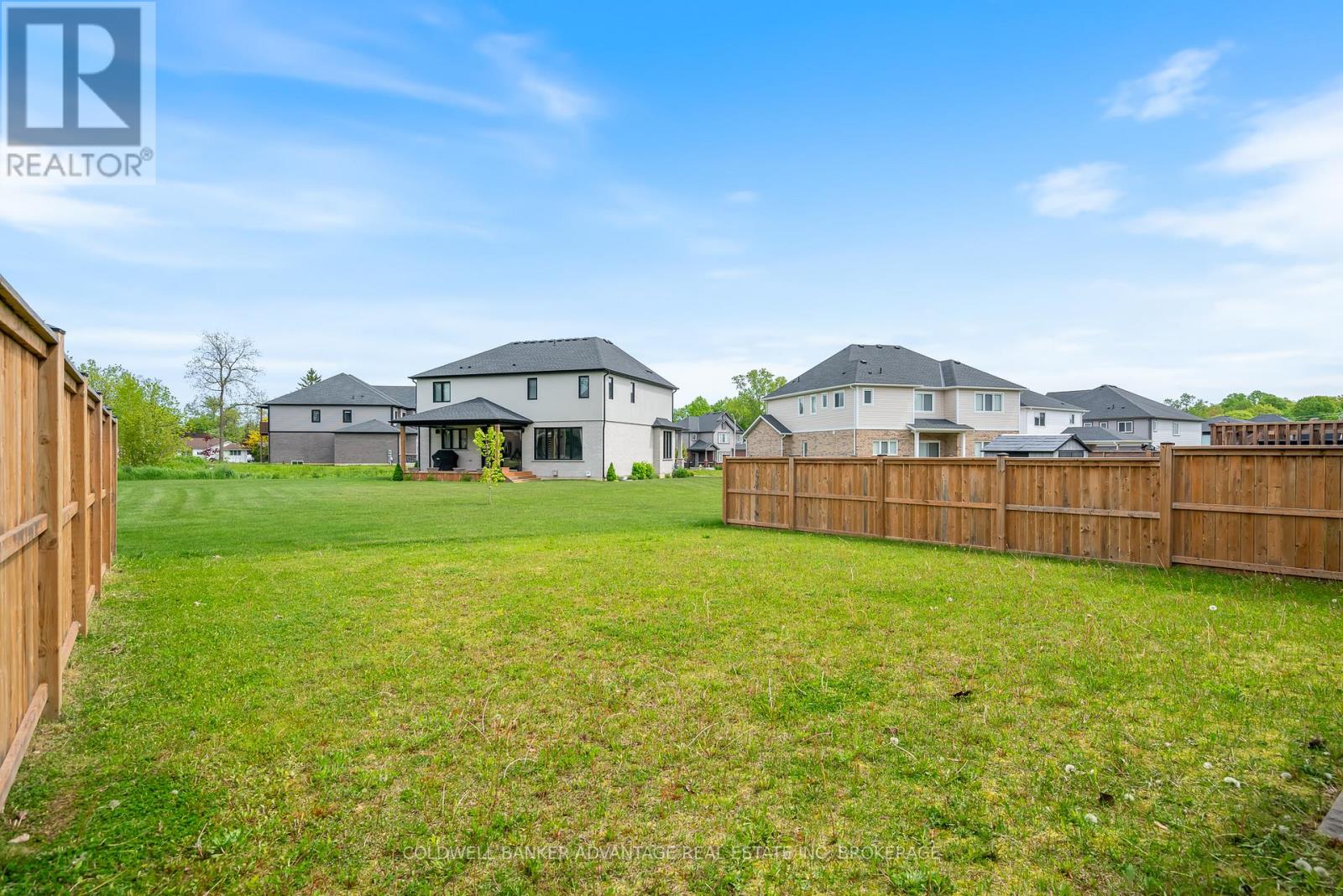 3645 Allen Trail, Fort Erie (Ridgeway), Ontario  L0S 1N0 - Photo 27 - X12879528