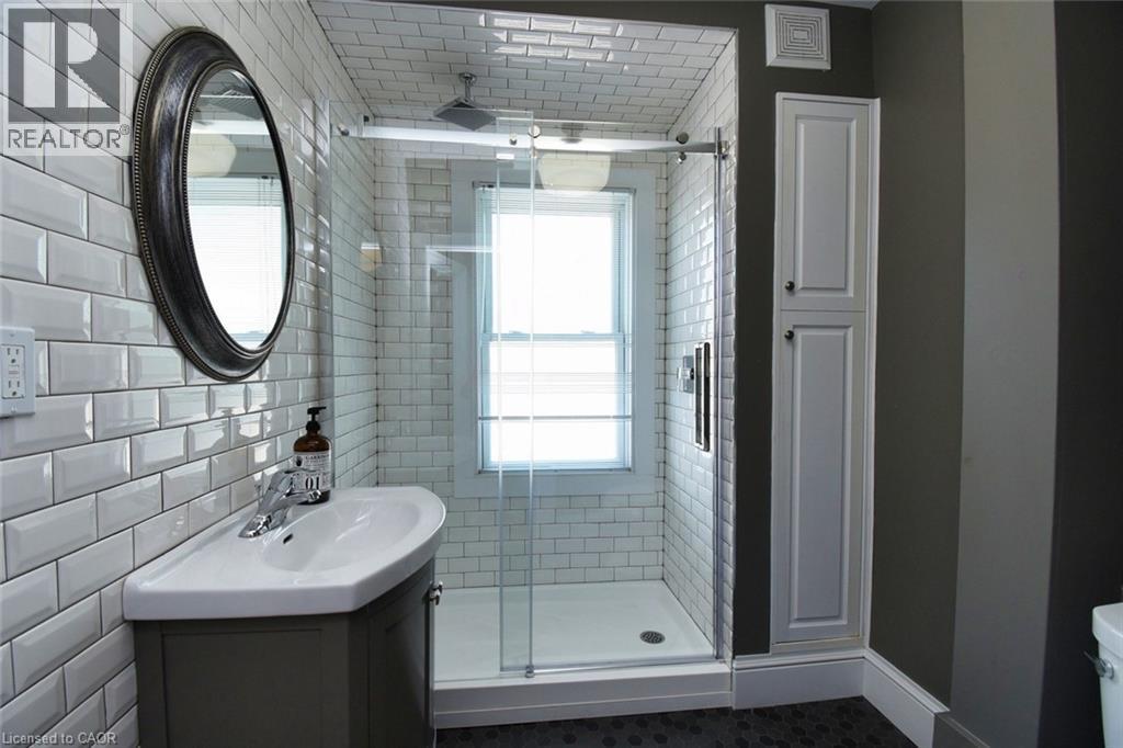 5 Cross Street, Dundas, Ontario  L9H 2R3 - Photo 20 - 40812560