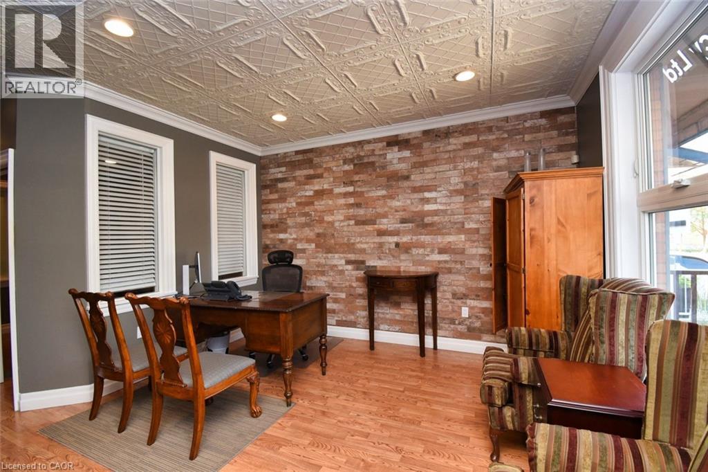 5 Cross Street, Dundas, Ontario  L9H 2R3 - Photo 4 - 40812560