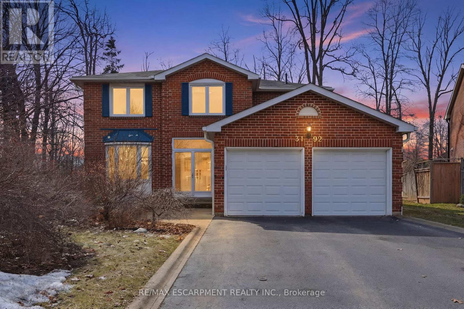 3192 COLEBROOK COURT, Mississauga, Ontario