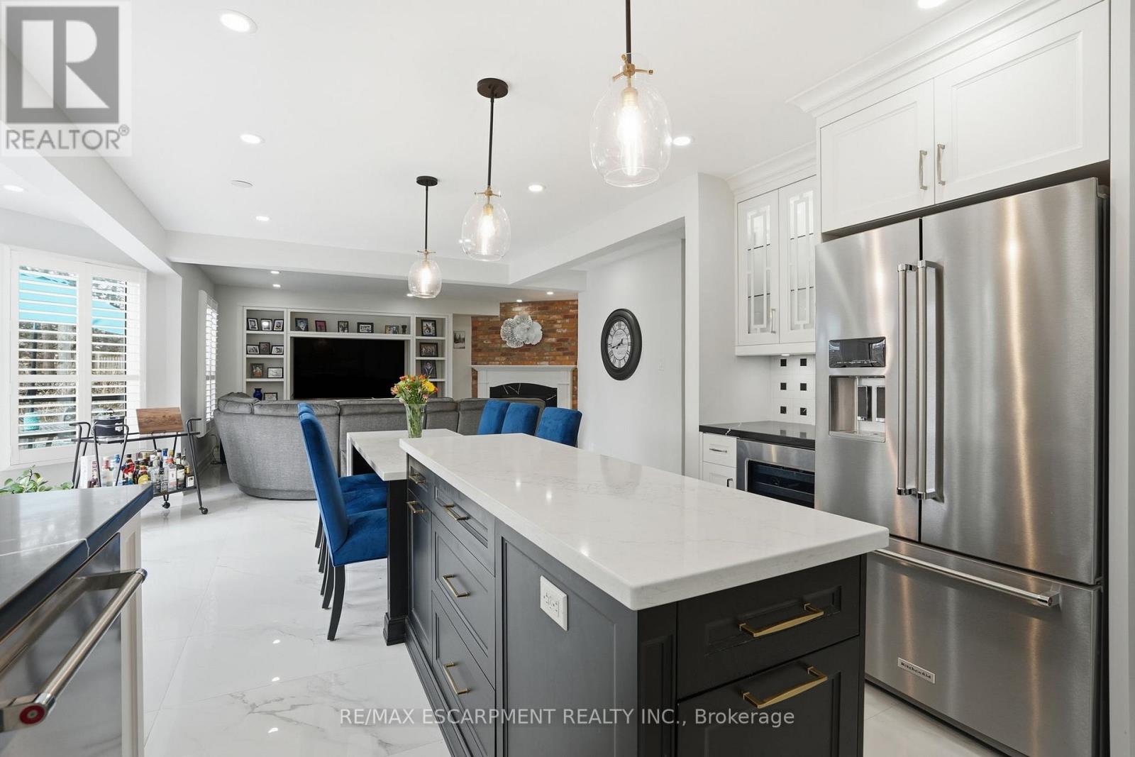 3192 Colebrook Court, Mississauga, Ontario  L5N 3E2 - Photo 13 - W12888232