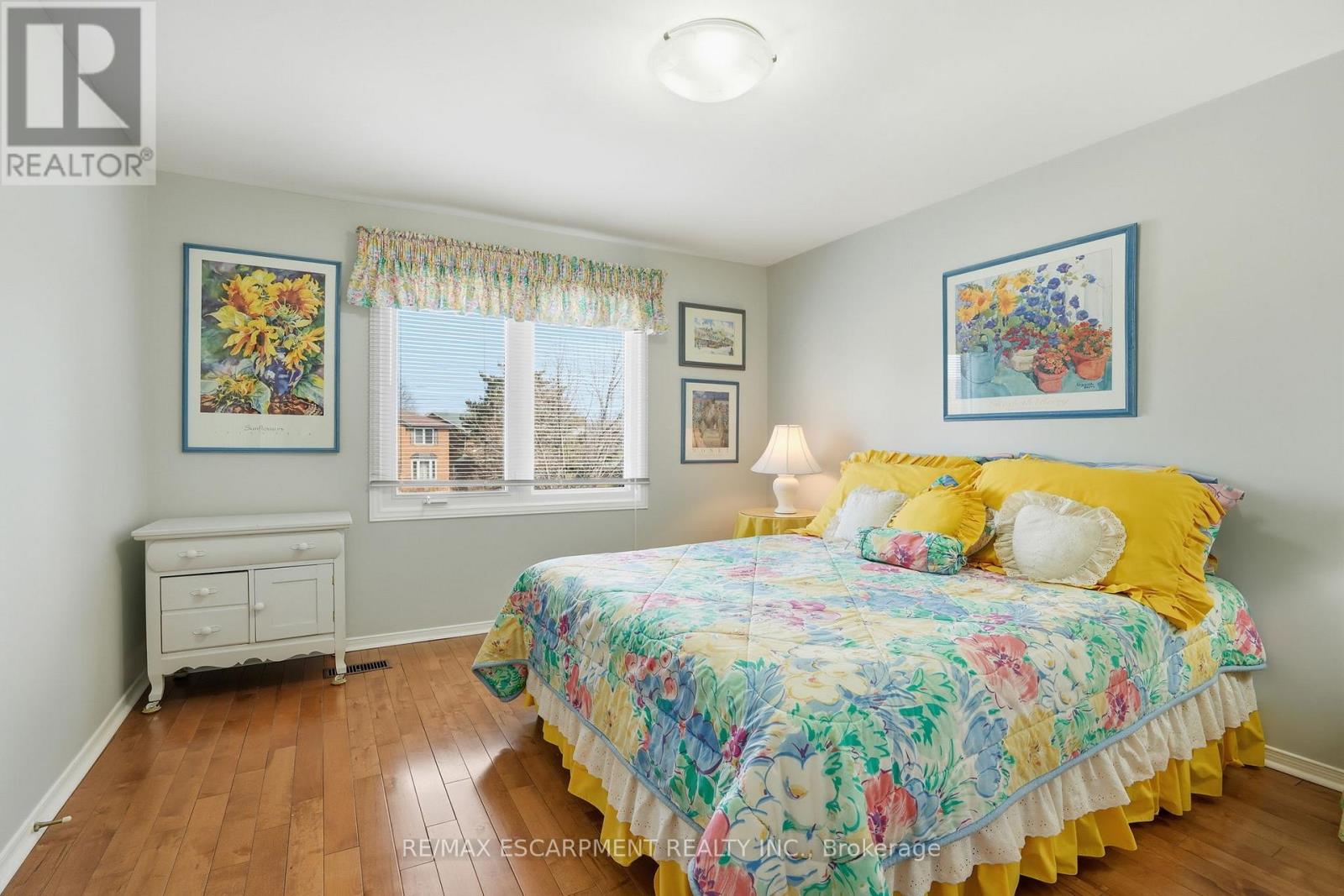 3192 Colebrook Court, Mississauga, Ontario  L5N 3E2 - Photo 32 - W12888232