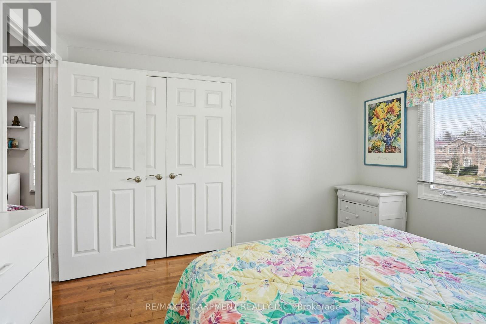 3192 Colebrook Court, Mississauga, Ontario  L5N 3E2 - Photo 33 - W12888232