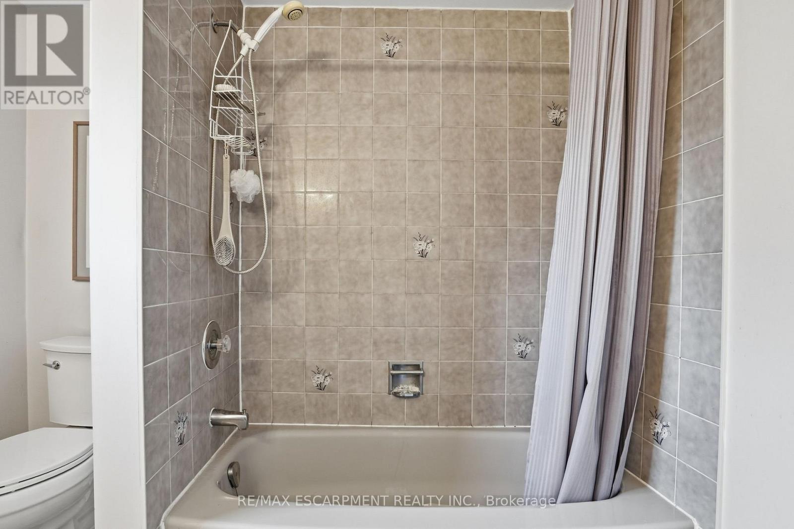 3192 Colebrook Court, Mississauga, Ontario  L5N 3E2 - Photo 41 - W12888232