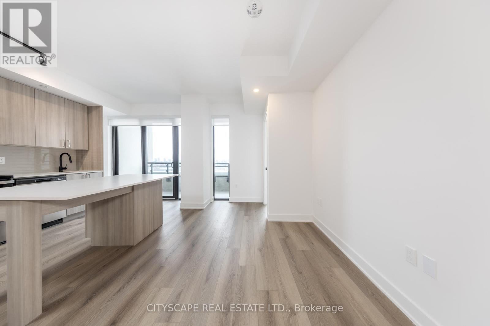 805 - 758 Dovercourt Road W, Toronto, Ontario  M6H 1L8 - Photo 14 - W12888288