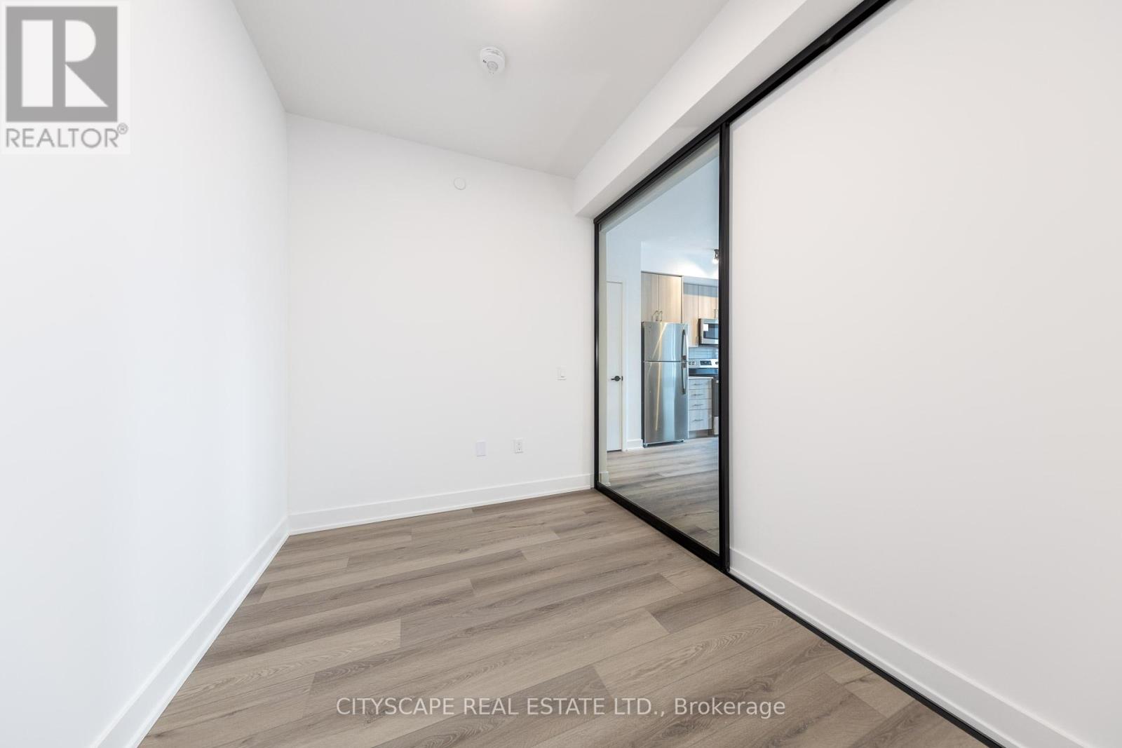 805 - 758 Dovercourt Road W, Toronto, Ontario  M6H 1L8 - Photo 18 - W12888288